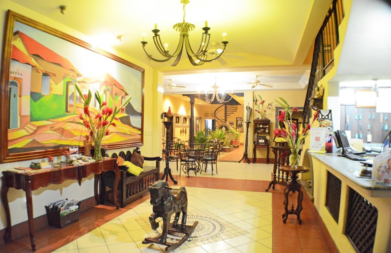 Hotel Los Balcones De Chinandega Exterior photo
