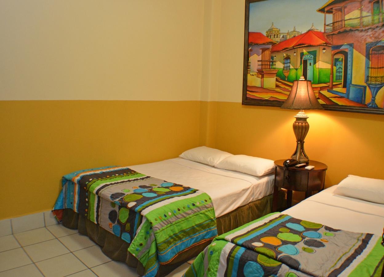 Hotel Los Balcones De Chinandega Room photo