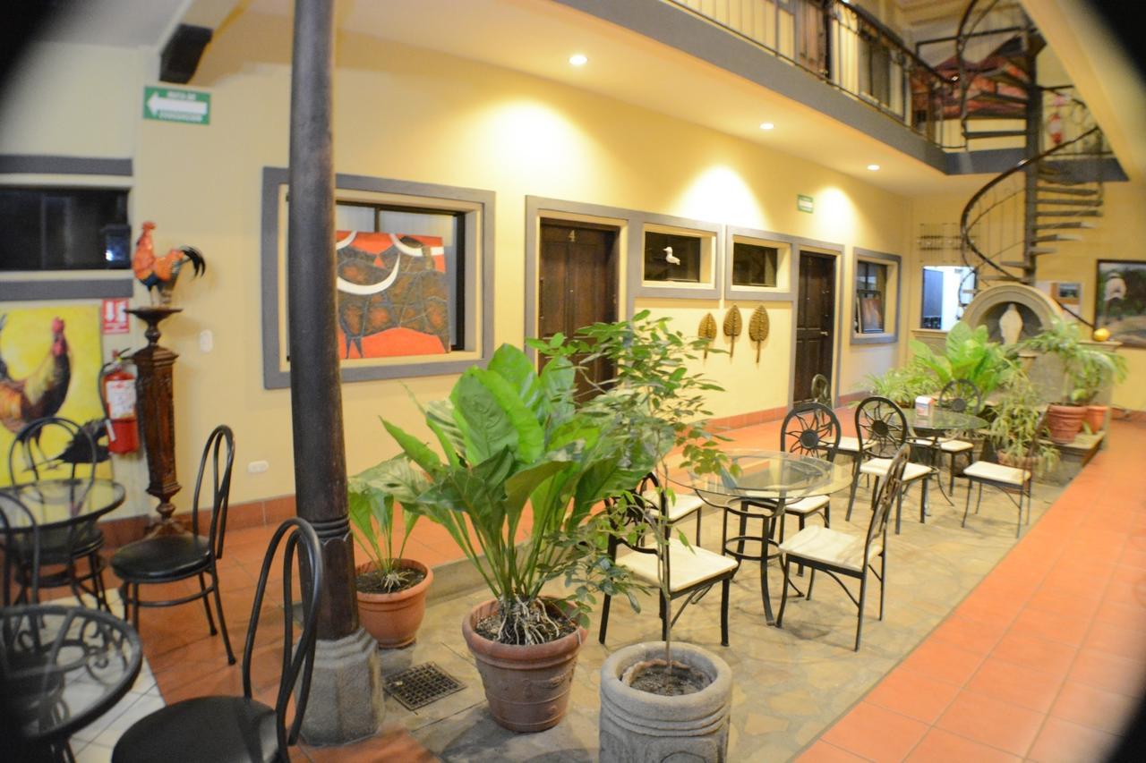 Hotel Los Balcones De Chinandega Exterior photo
