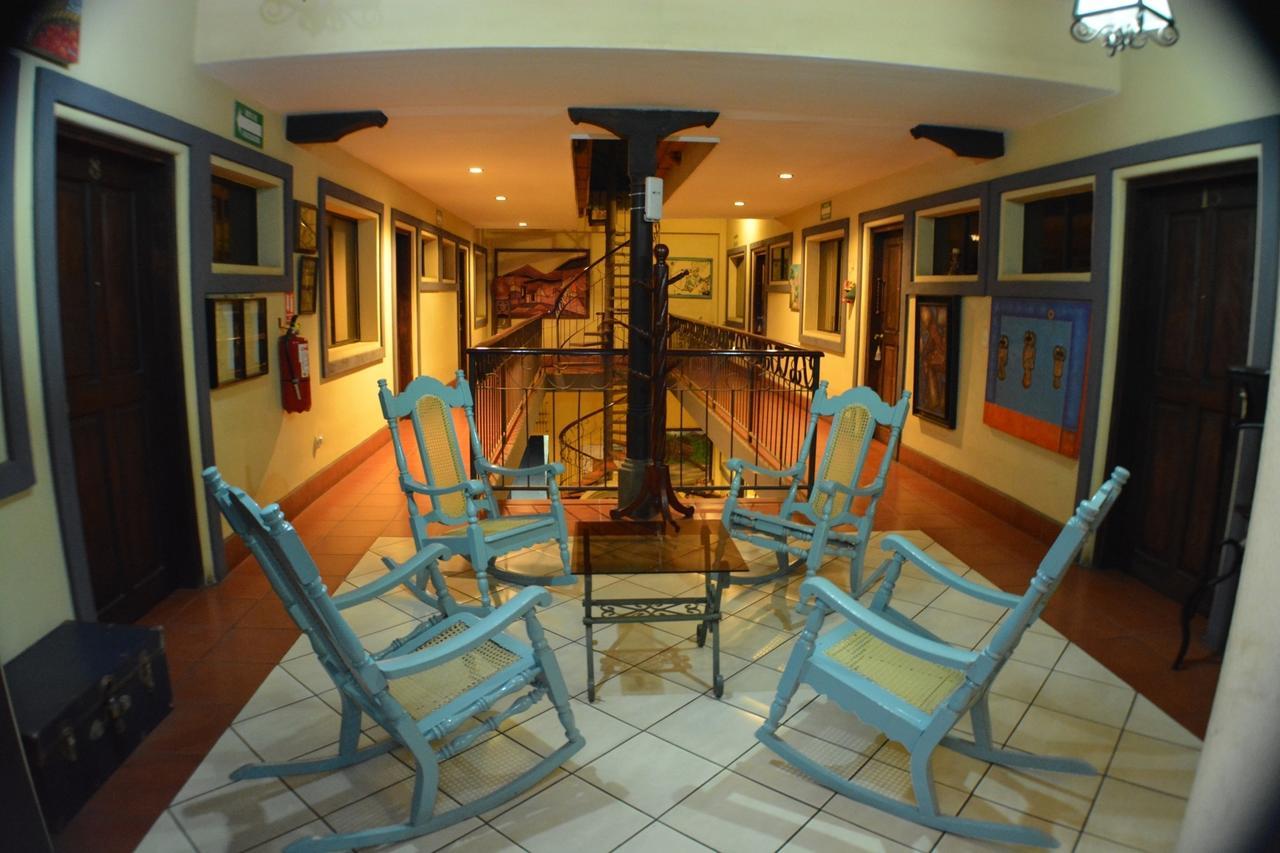 Hotel Los Balcones De Chinandega Exterior photo