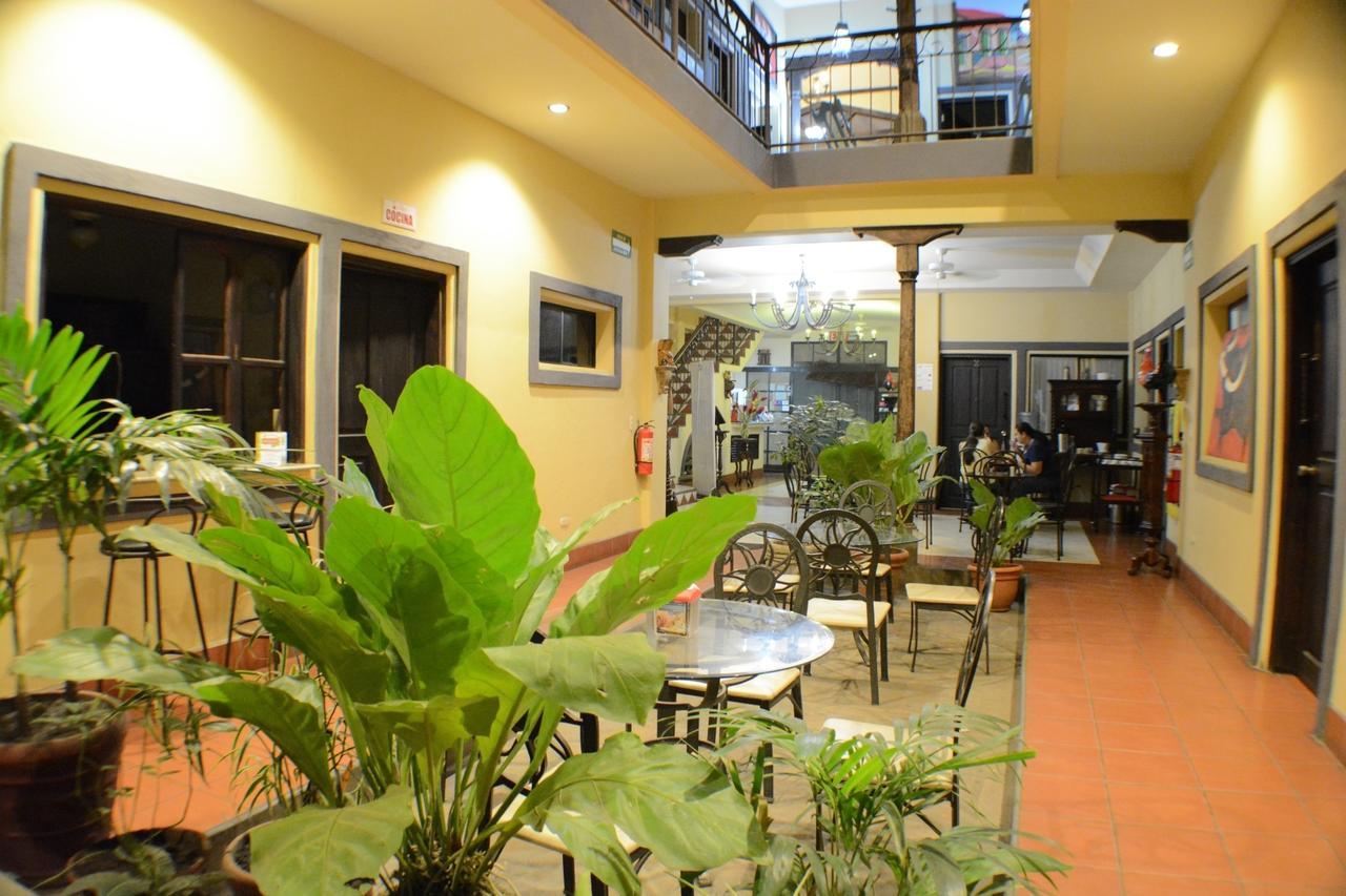 Hotel Los Balcones De Chinandega Exterior photo