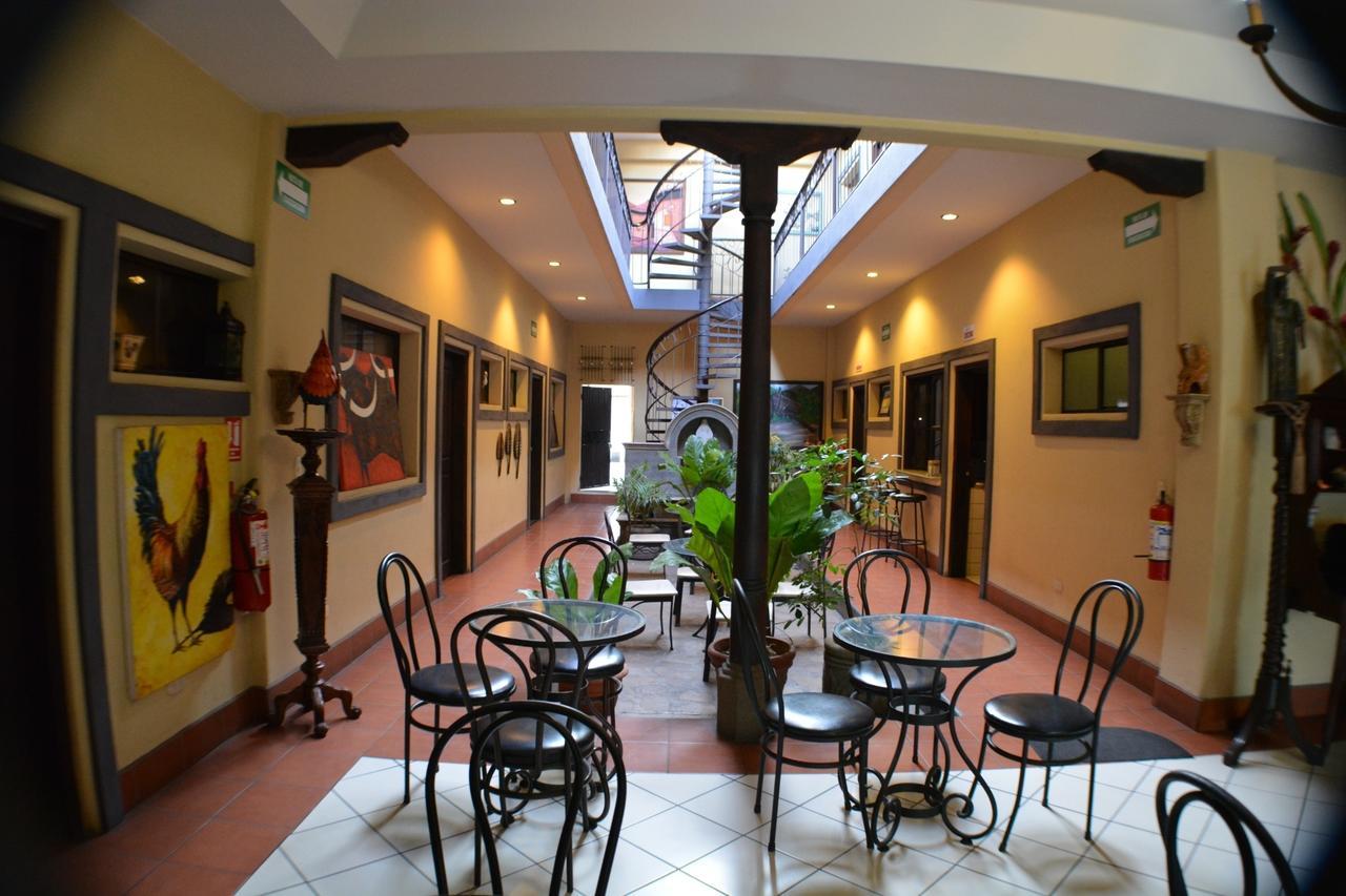 Hotel Los Balcones De Chinandega Exterior photo